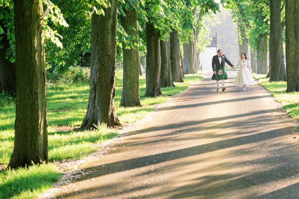 A bride and groom at wedding at Hogarths Hotel, Solihull Guy Aubertin wedding photographer